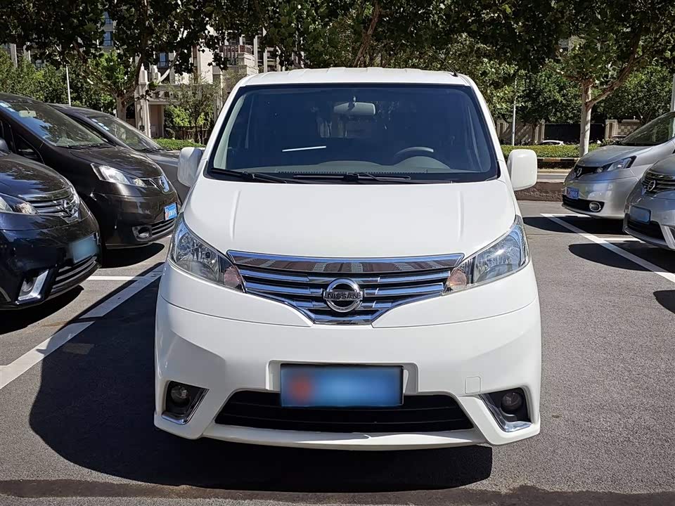 Nissan NV200