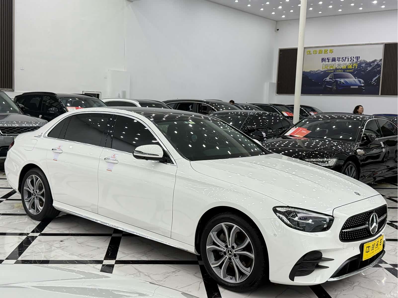 Mercedes-Benz E-Class, 2021 3