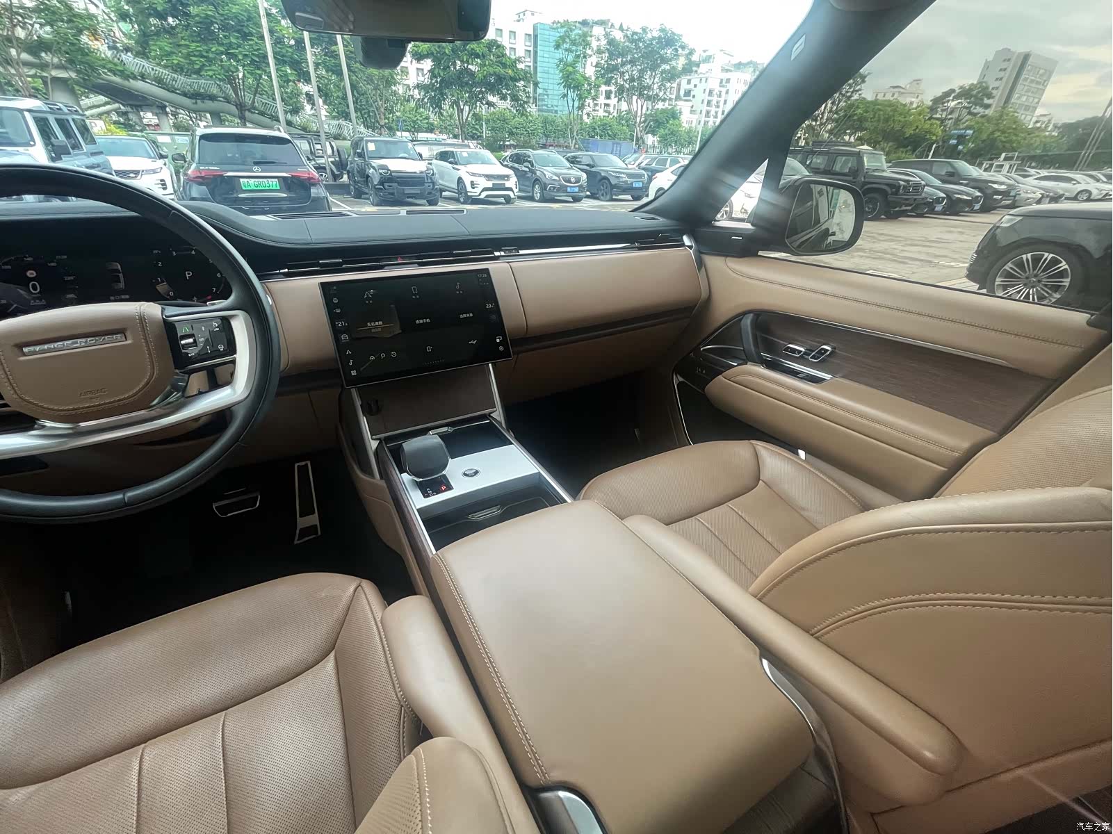 Land Rover Range Rover, 2024 13