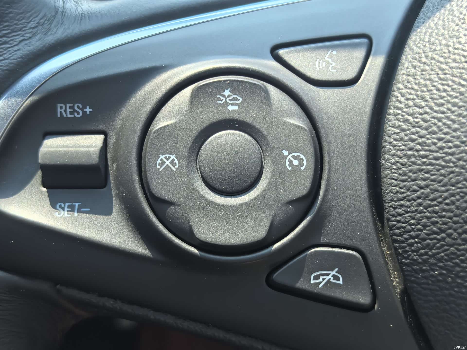 Buick LaCrosse, 2016 9