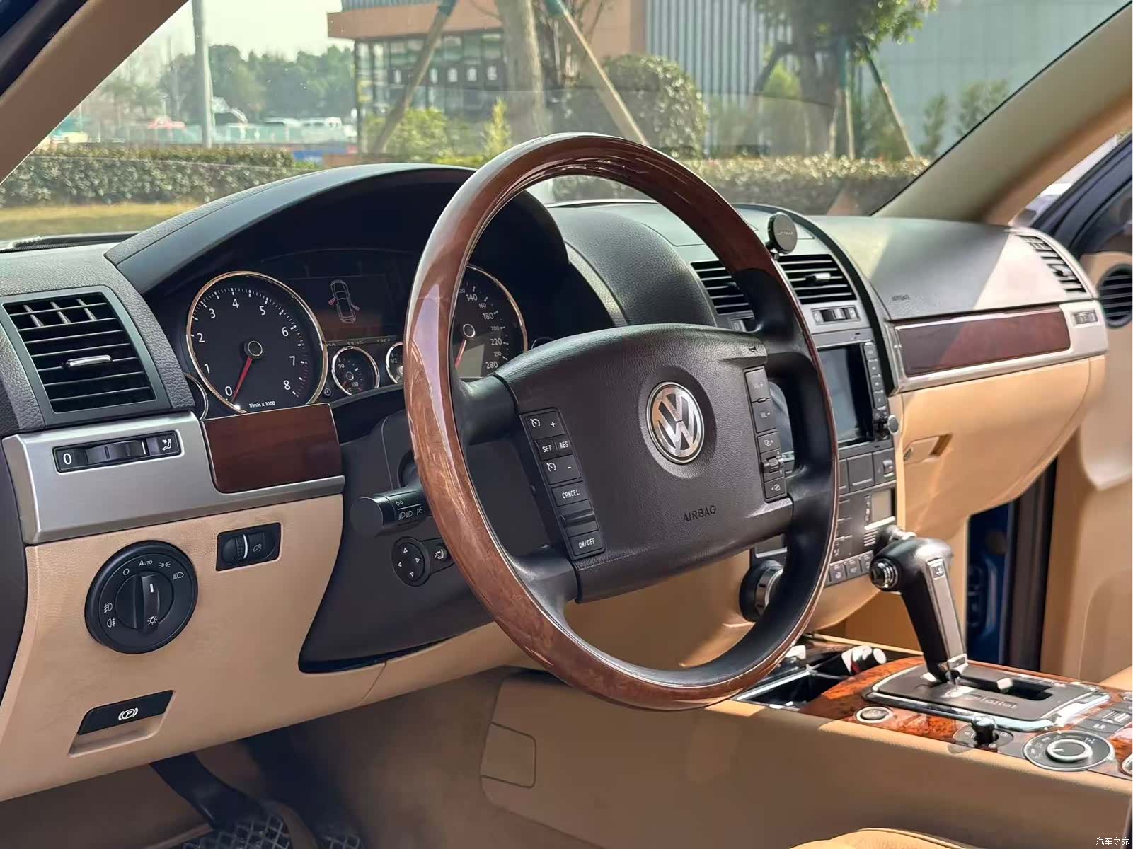 Volkswagen Touareg, 2010 16