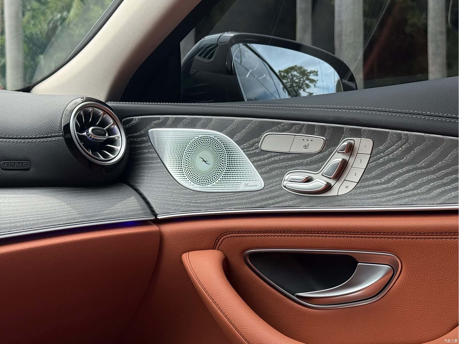 Mercedes-Benz CLS, 2023 16