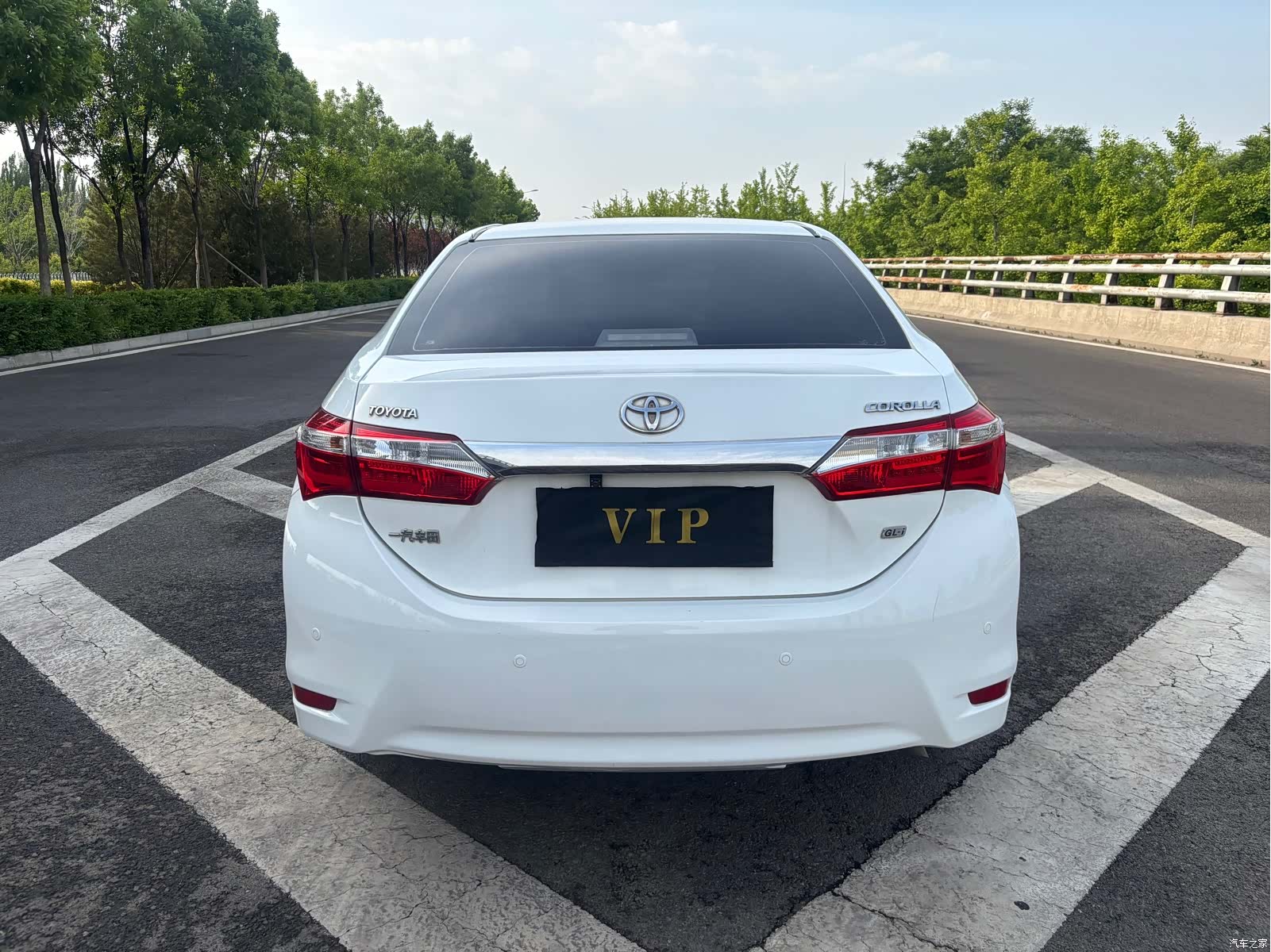 Toyota Corolla, 2015 8