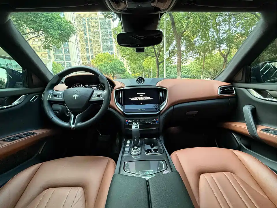 Maserati Ghibli