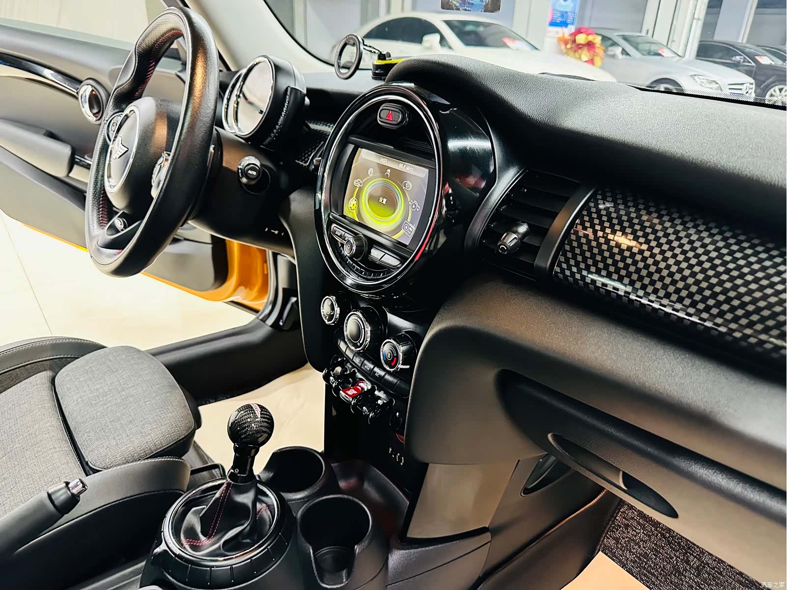 Mini Cooper, 2015 31