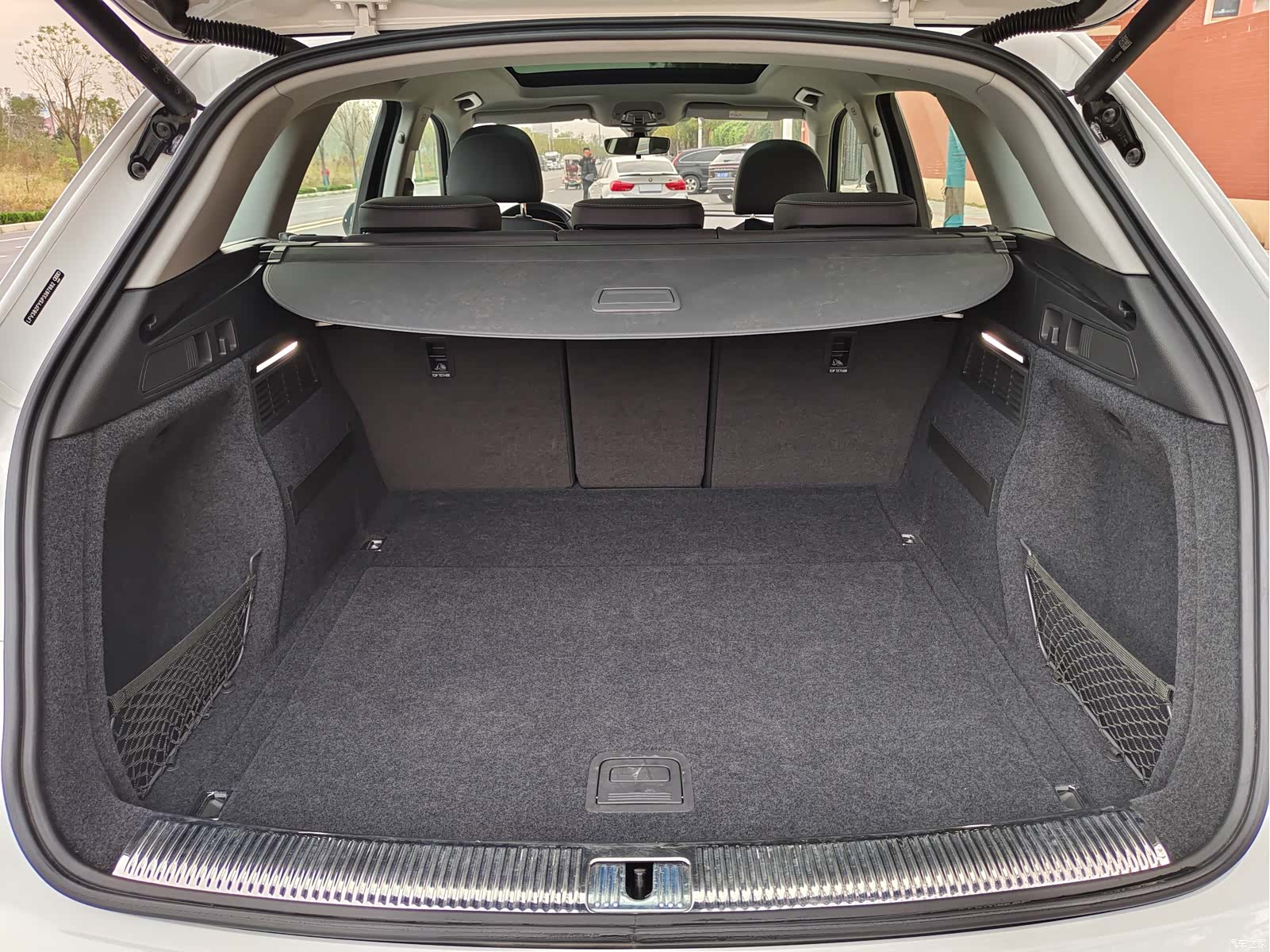 Audi Q5L, 2023 24