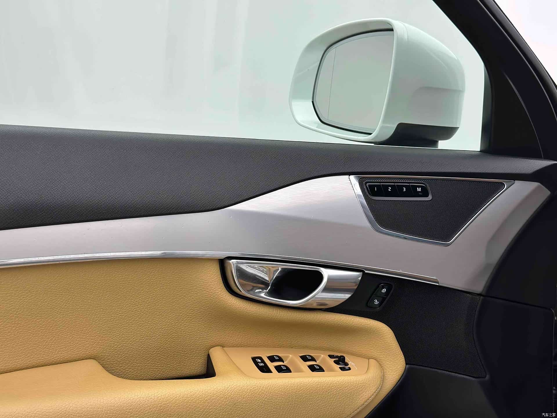 Volvo XC90, 2016 13
