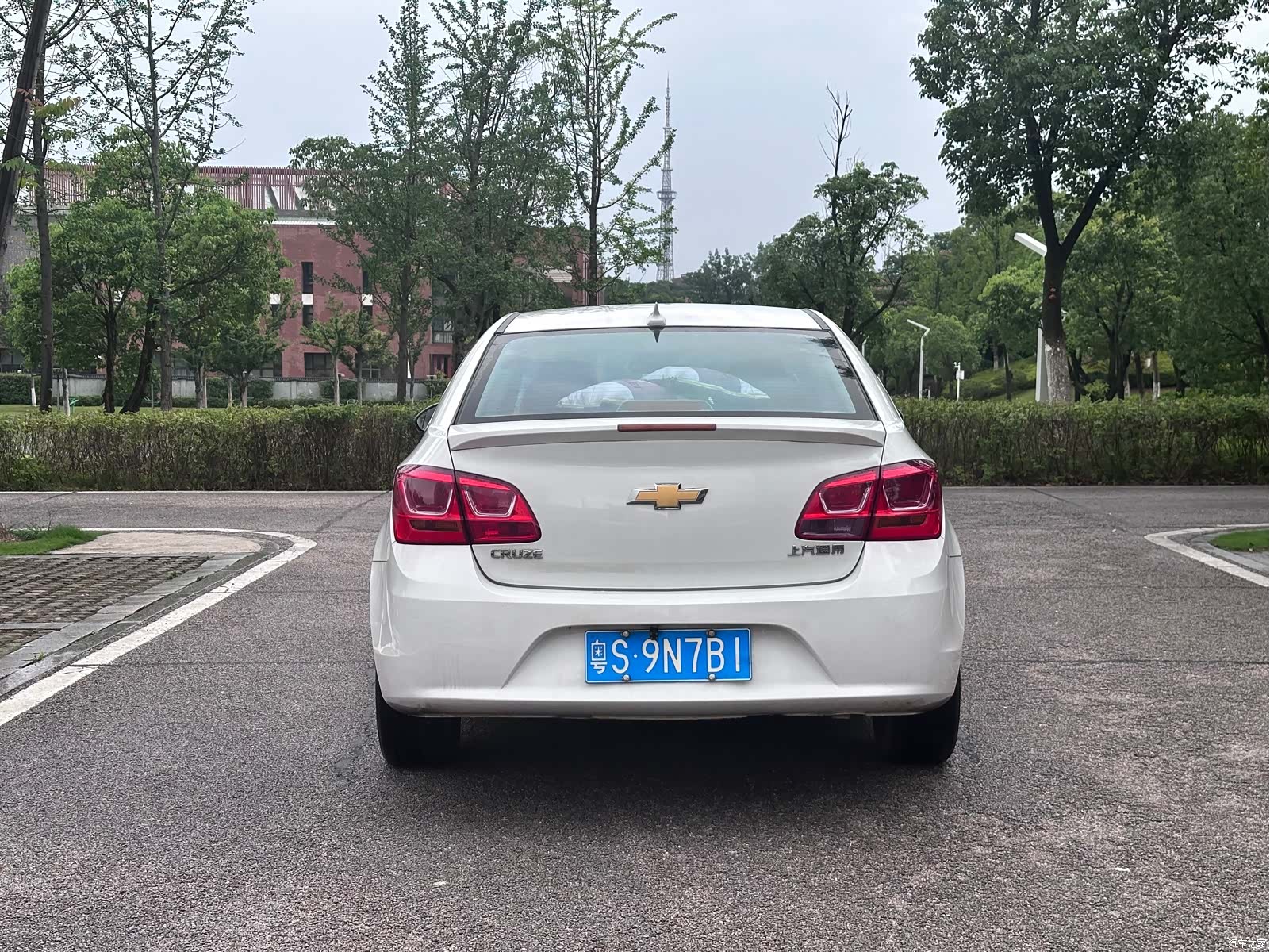 Chevrolet SE, 2017 10