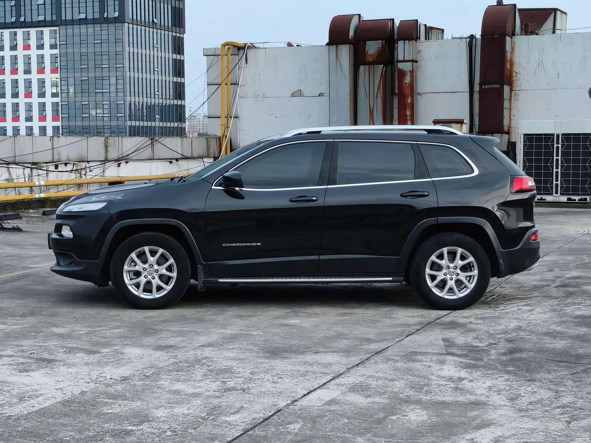 Jeep Cherokee, 2016 8