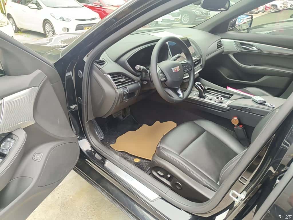 Cadillac CT5, 2023 16