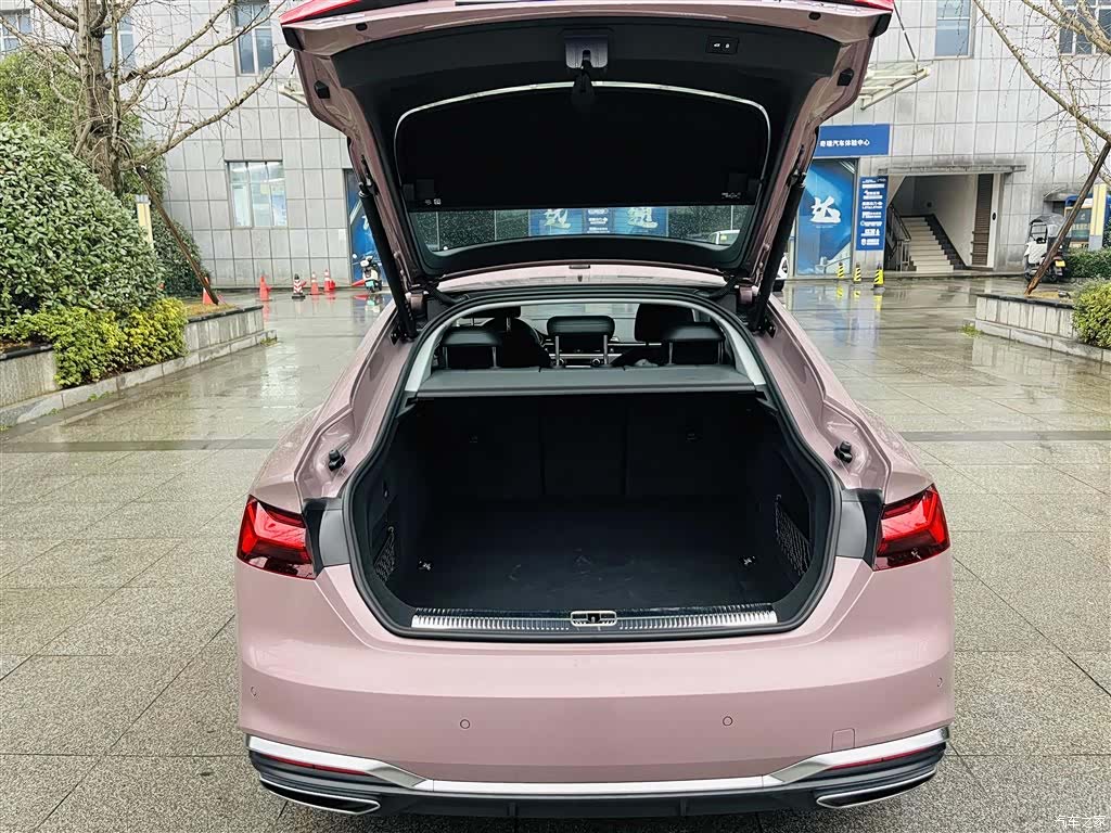 Audi A5, 2024 13