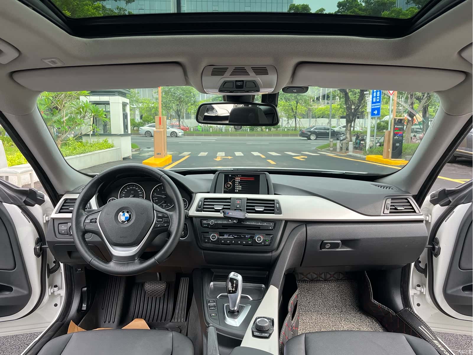 BMW 3 Series, 2016 17