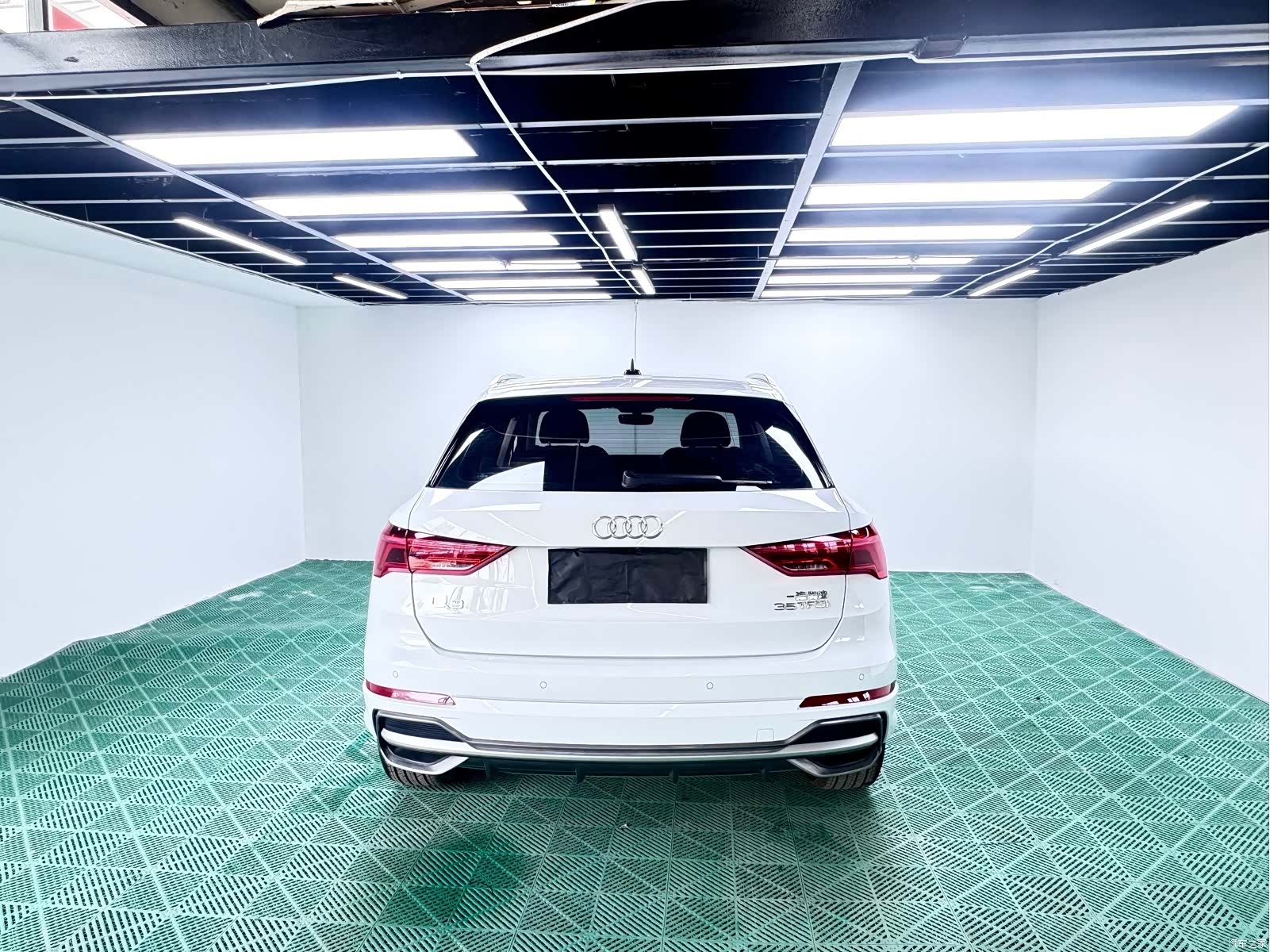Audi Q3, 2022 все фото