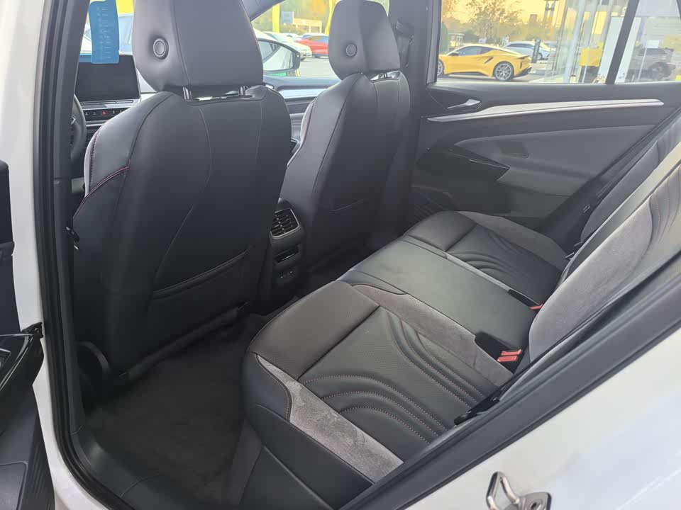 Volkswagen ID.4 CROZZ