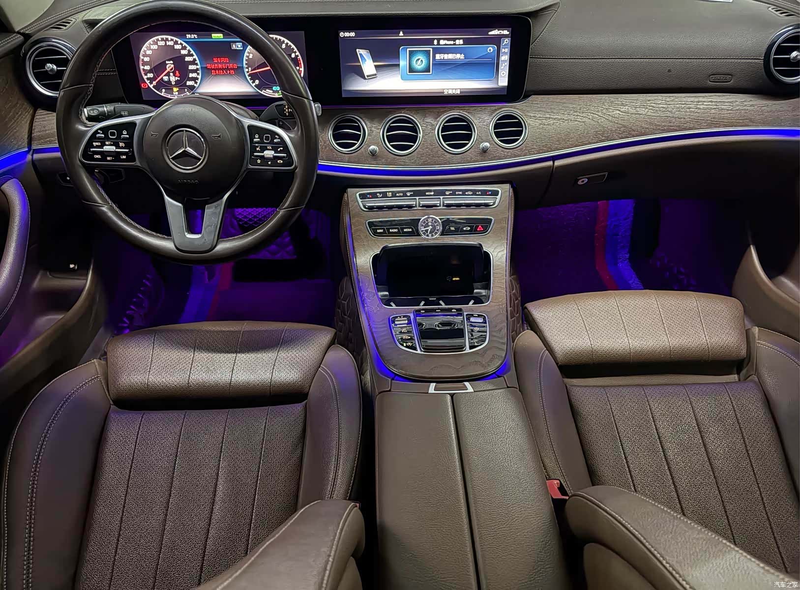 Mercedes-Benz E-Class, 2019 11