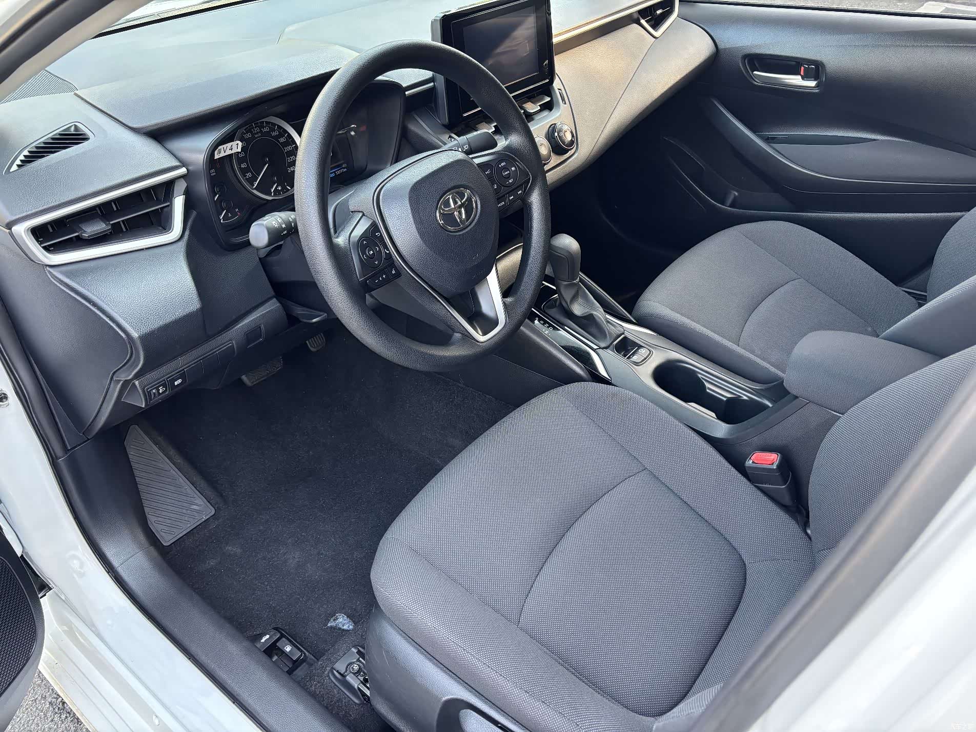 Toyota Corolla, 2023 12