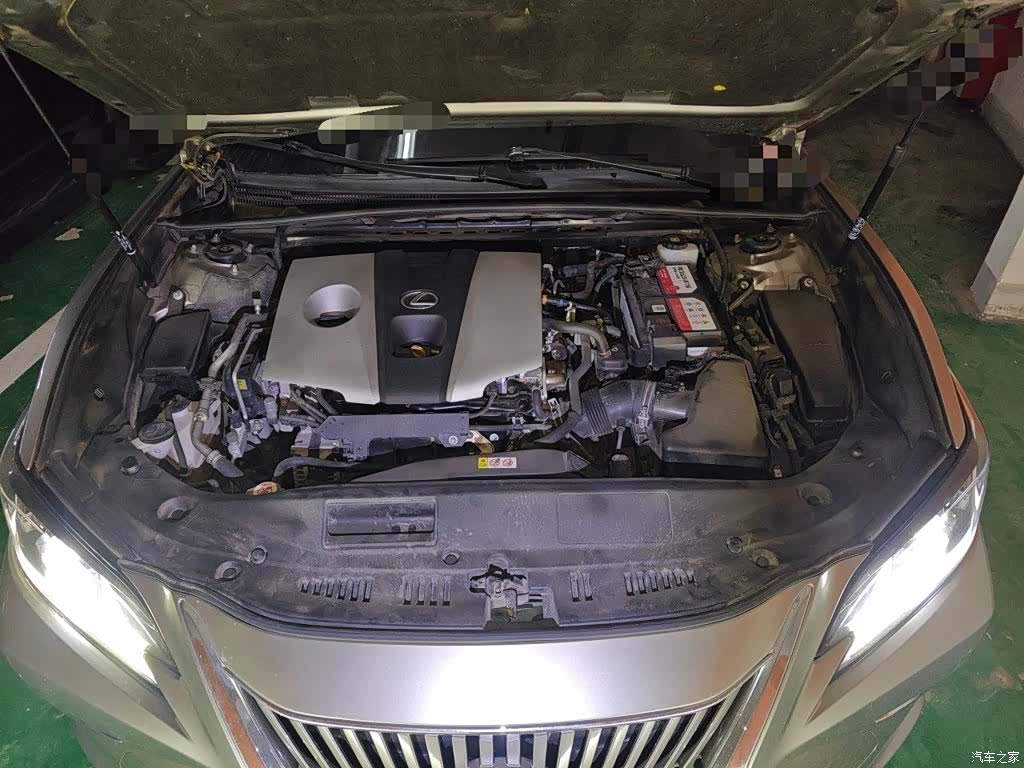 Lexus ES, 2019 11