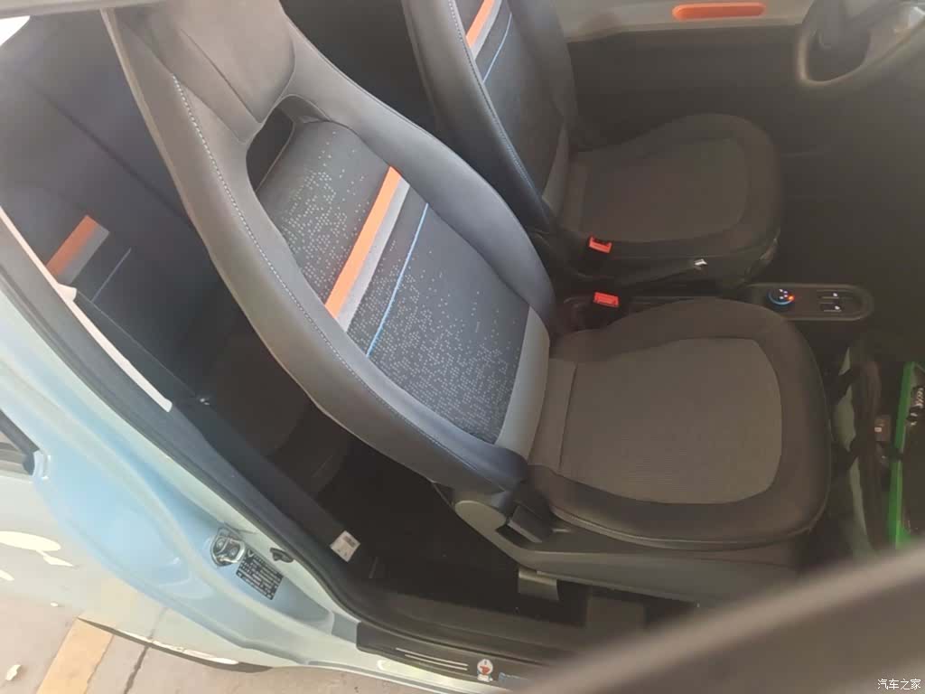 Wuling MINIEV, 2021 25