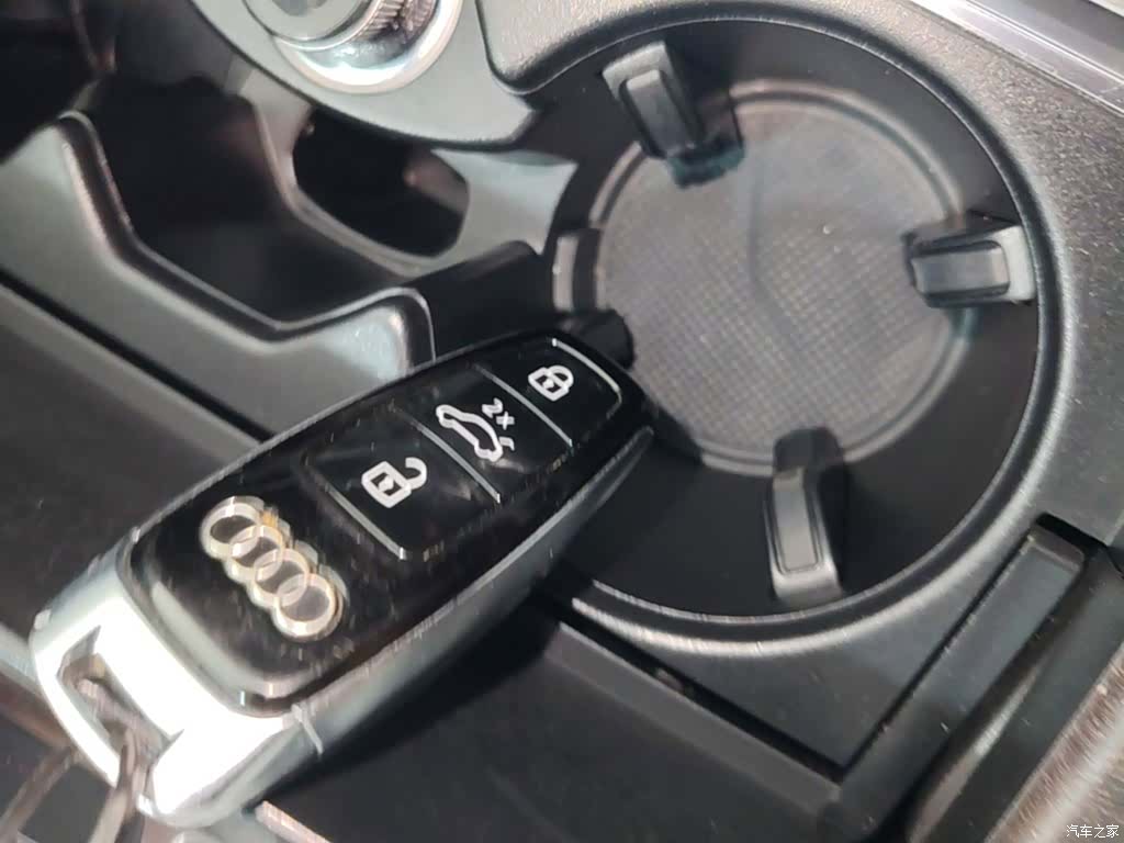 Audi A6L, 2023 9