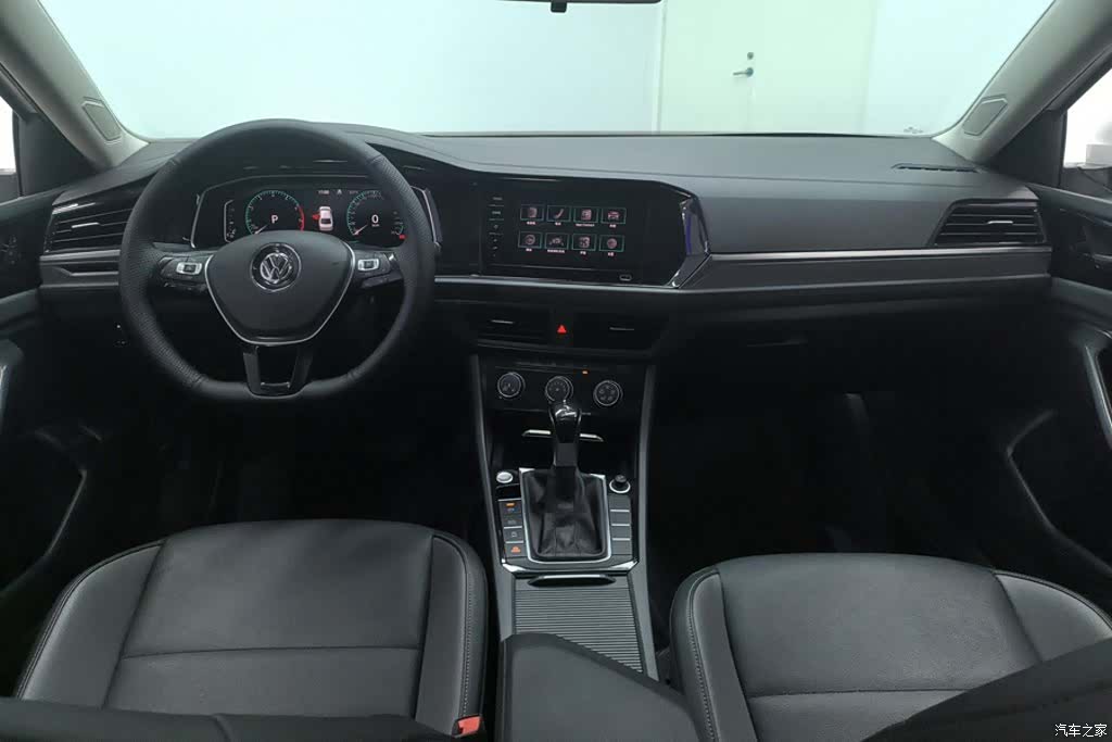 Volkswagen Sagitar, 2022 12