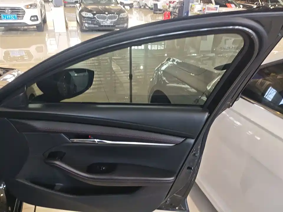 Mazda 3 Angkesaila Mazda 3 Angkesaila