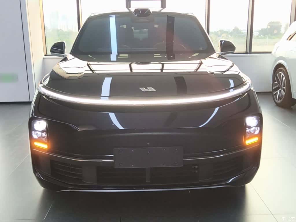Li Auto L9, 2023 3