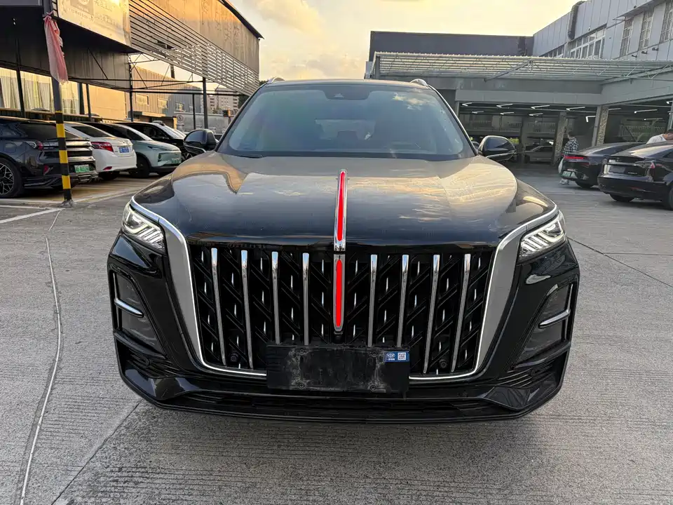 Hongqi HS5