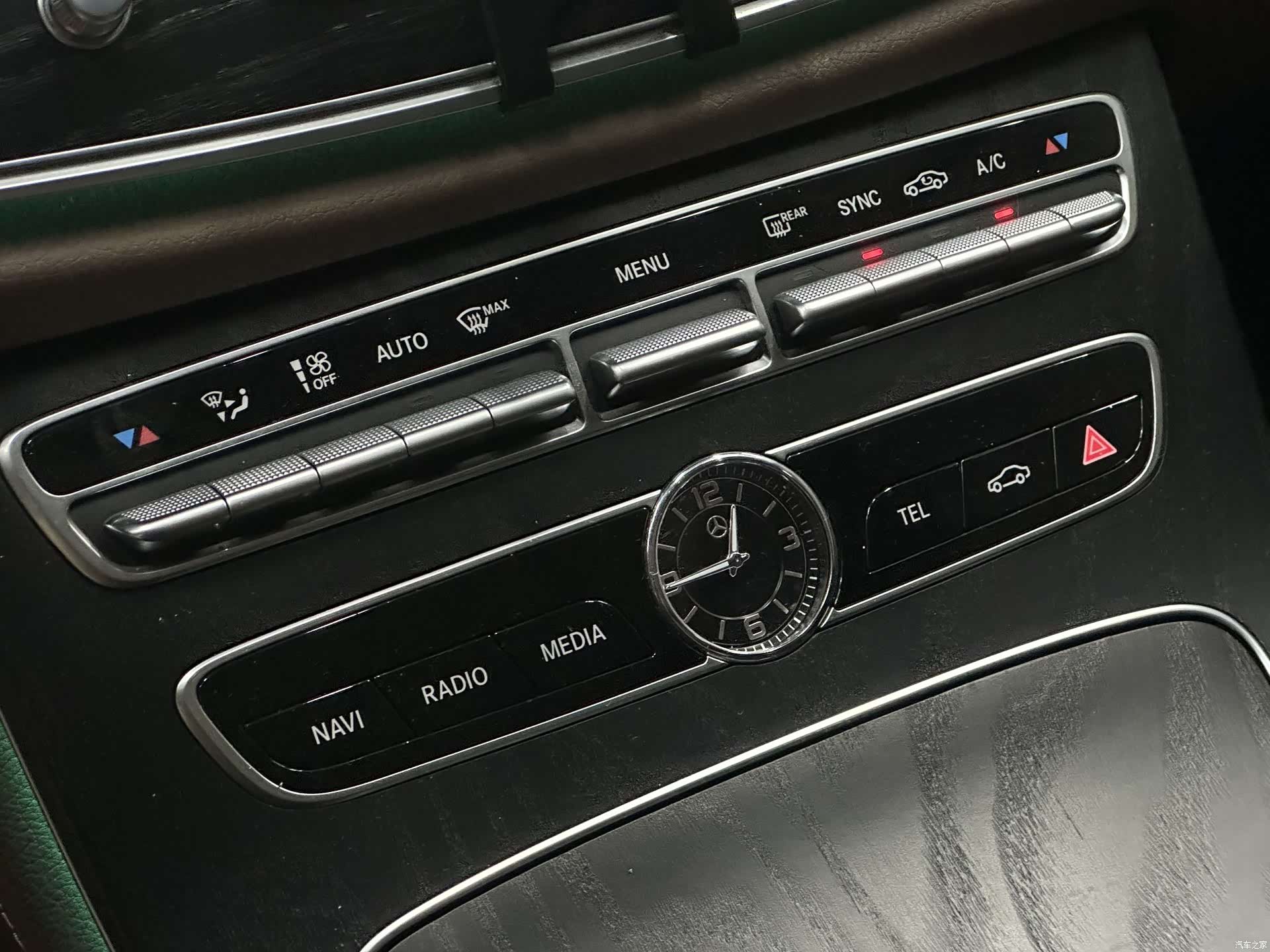 Mercedes-Benz E-Class, 2019 15