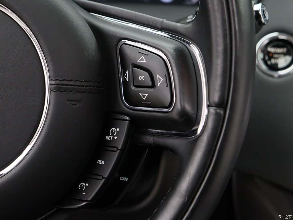 Jaguar XJ, 2014 19