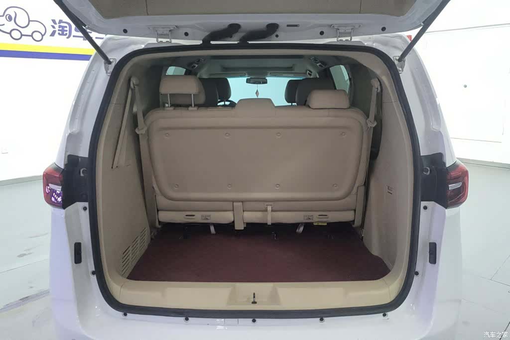 Buick GL8, 2024 4