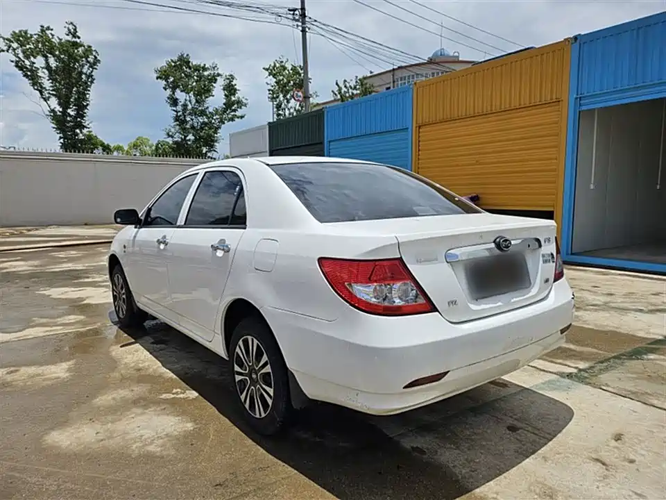 BYD F3