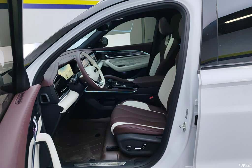 Geely Xingyue L, 2023 9
