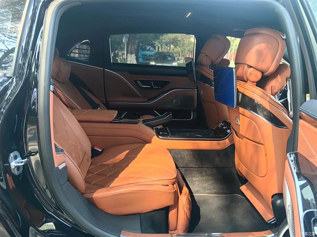 Maybach S-Class, 2024 15