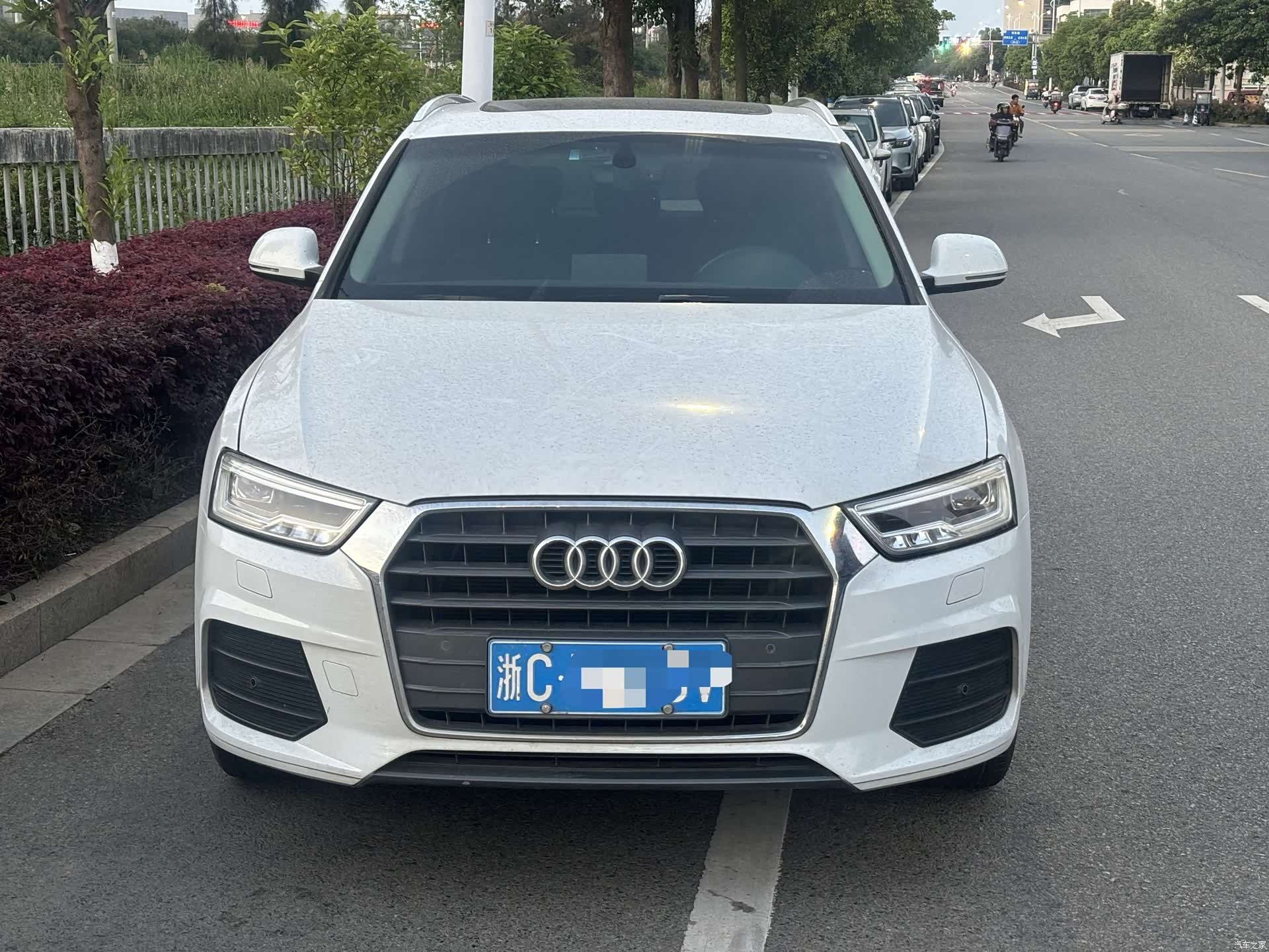 Audi Q3, 2019 1