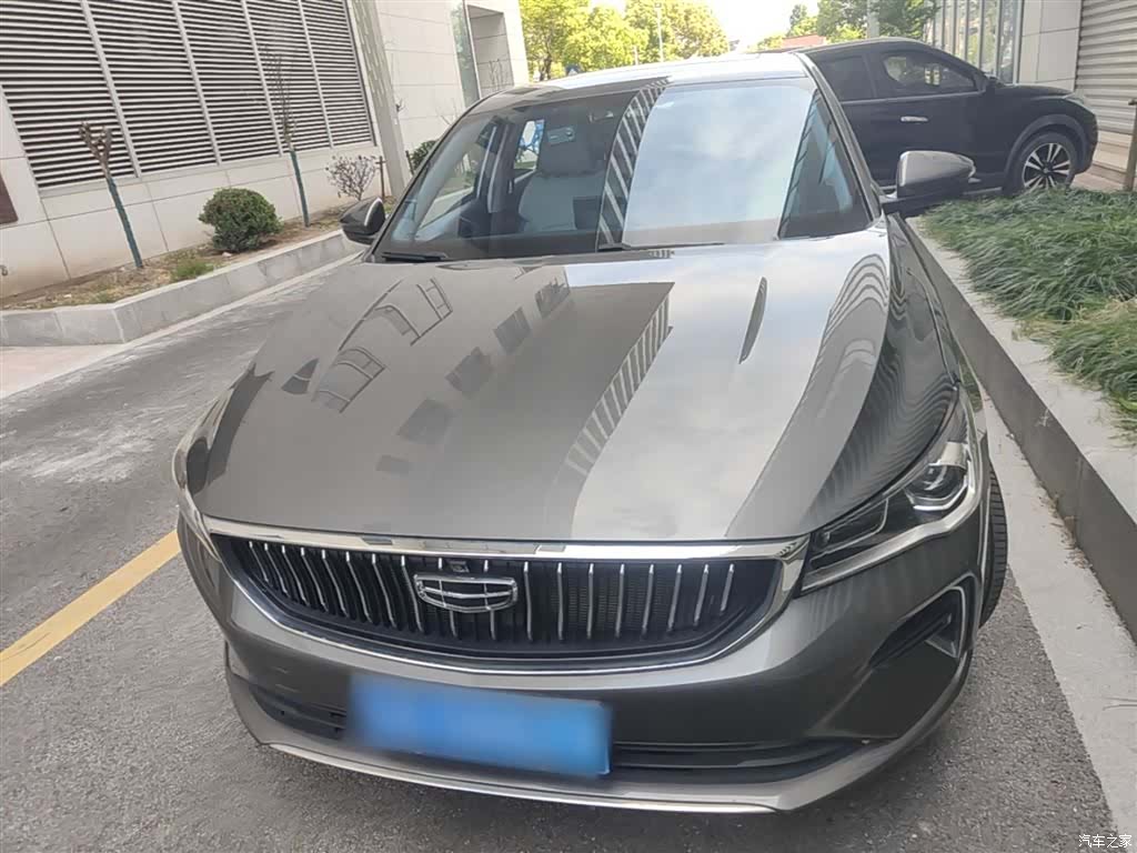 Geely Emgrand, 2024 3