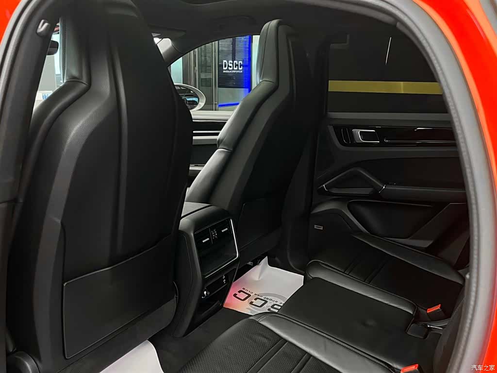 Porsche Cayenne, 2022 9
