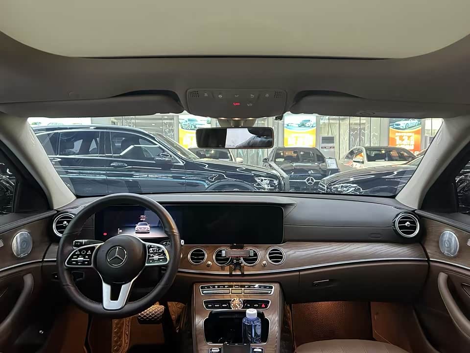 Mercedes-Benz E-class Mercedes-Benz E-class