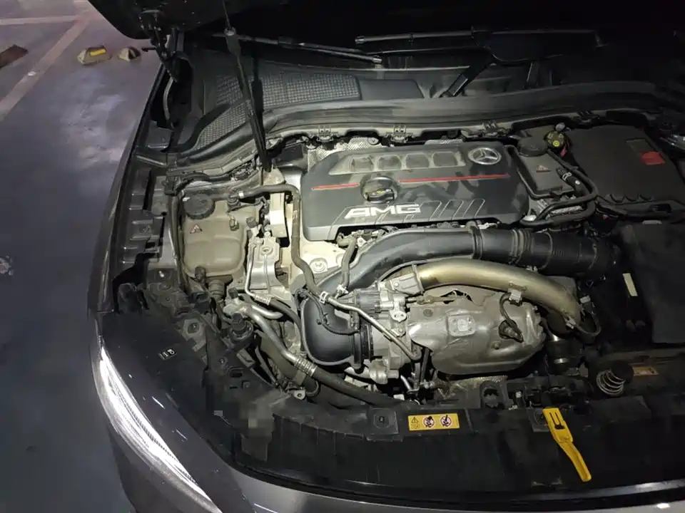 Mercedes-Benz GLA AMG