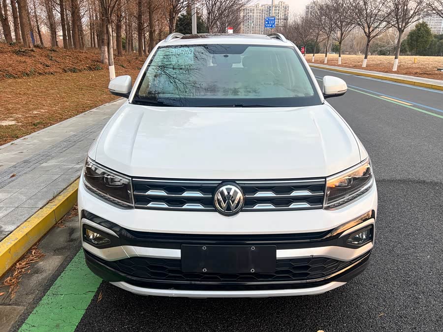 Volkswagen T-Cross, 2021.06