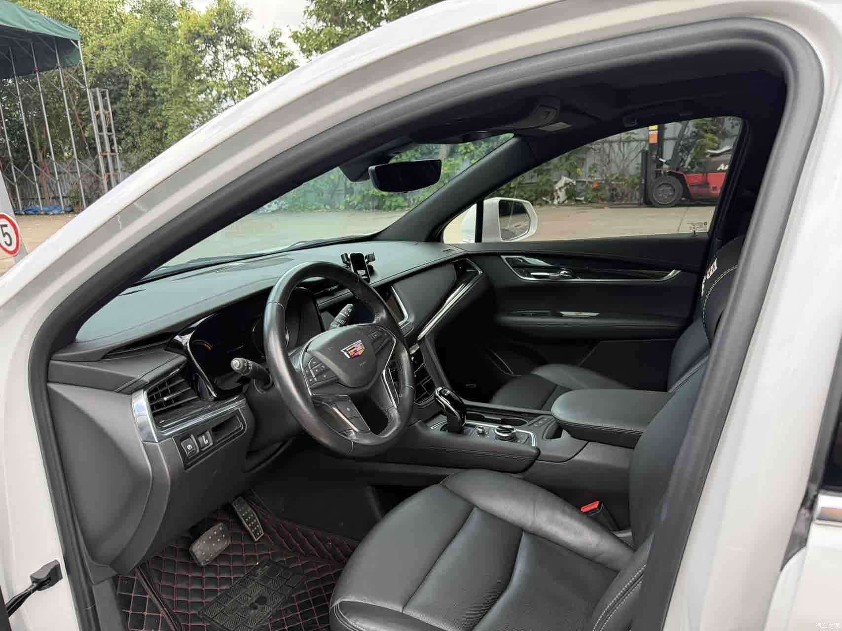 Cadillac XT5, 2020 8