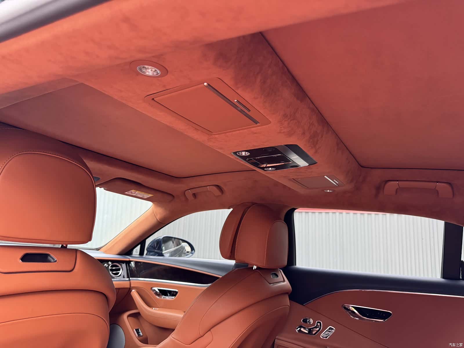 Bentley Flying Spur, 2021 23