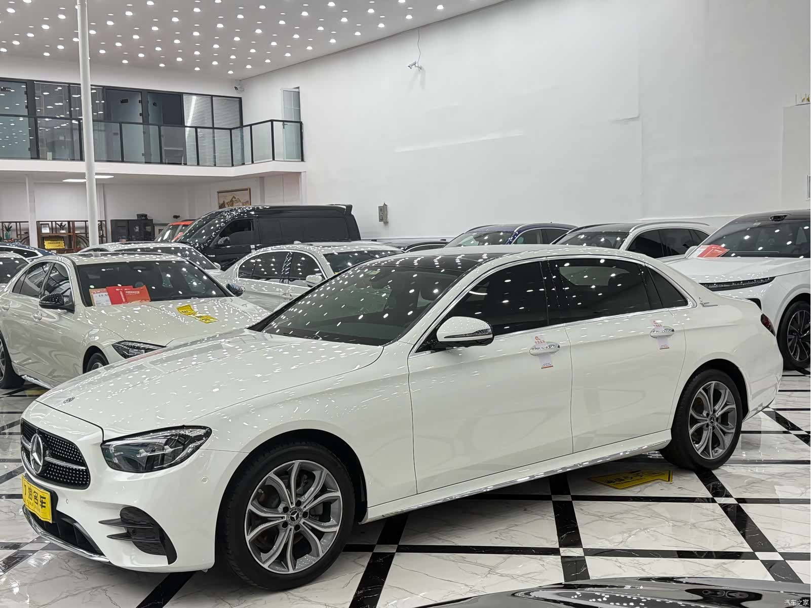 Mercedes-Benz E-Class, 2021 1