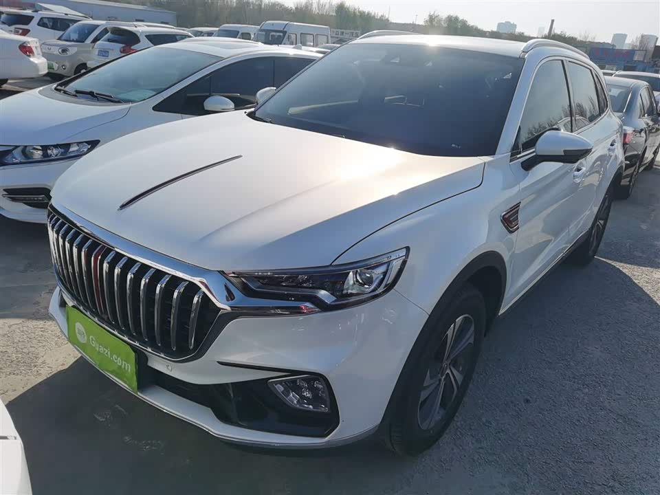 Hongqi HS5