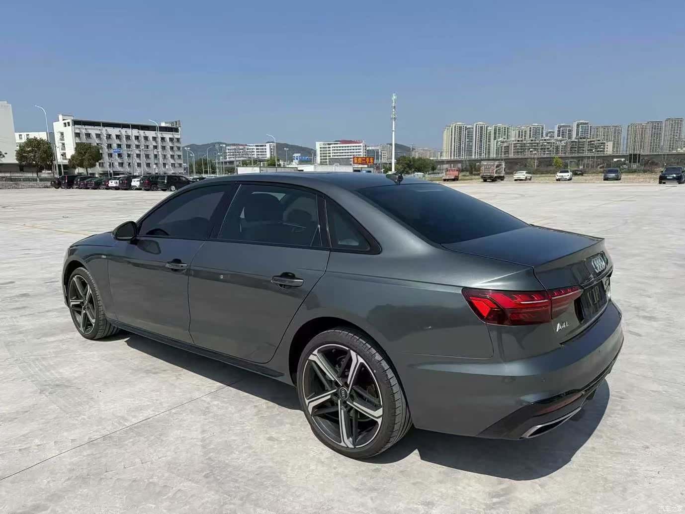 Audi A4L, 2024 9
