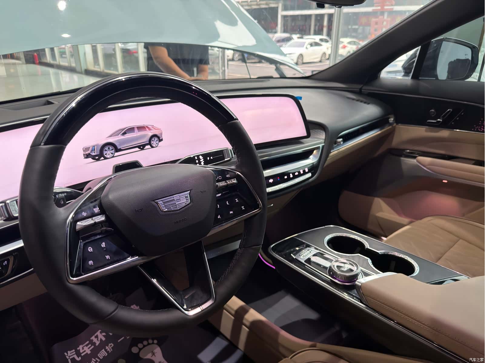Cadillac IQ, 2023 6