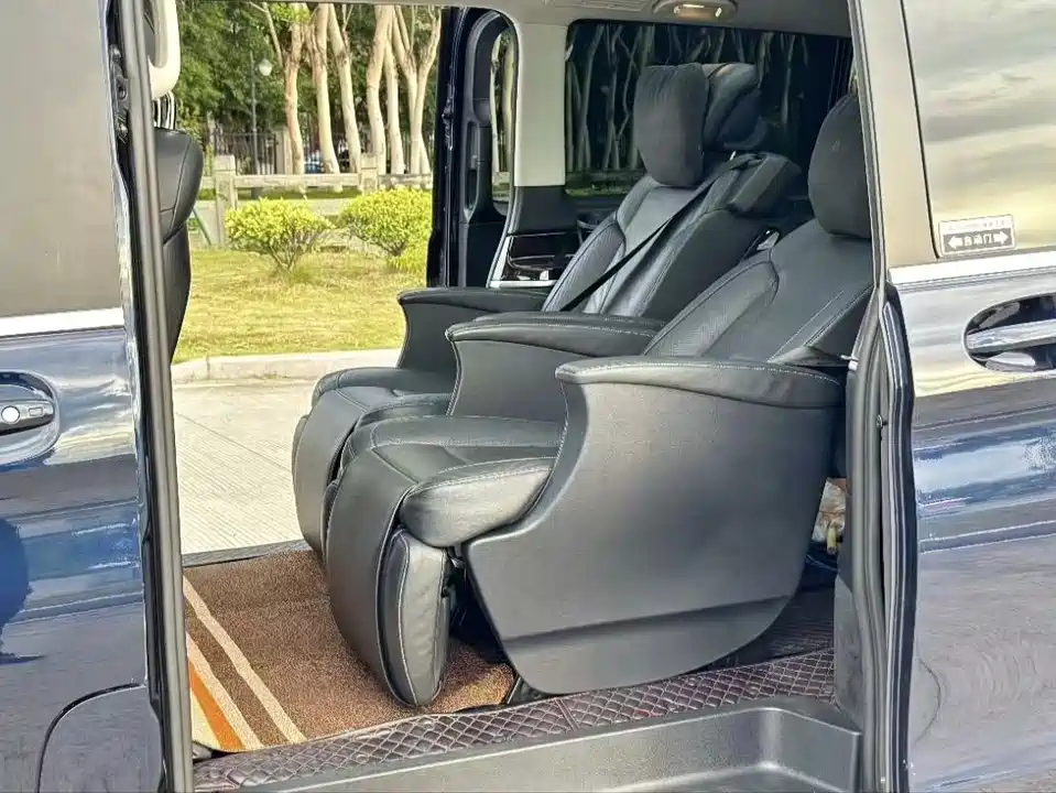 Mercedes-Benz V-class Mercedes-Benz V-class