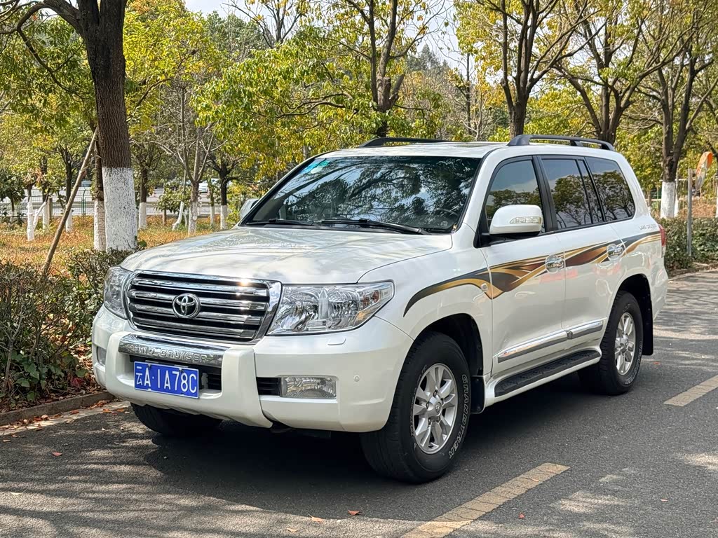 Toyota Land Cruiser 2013 4.0L AT
