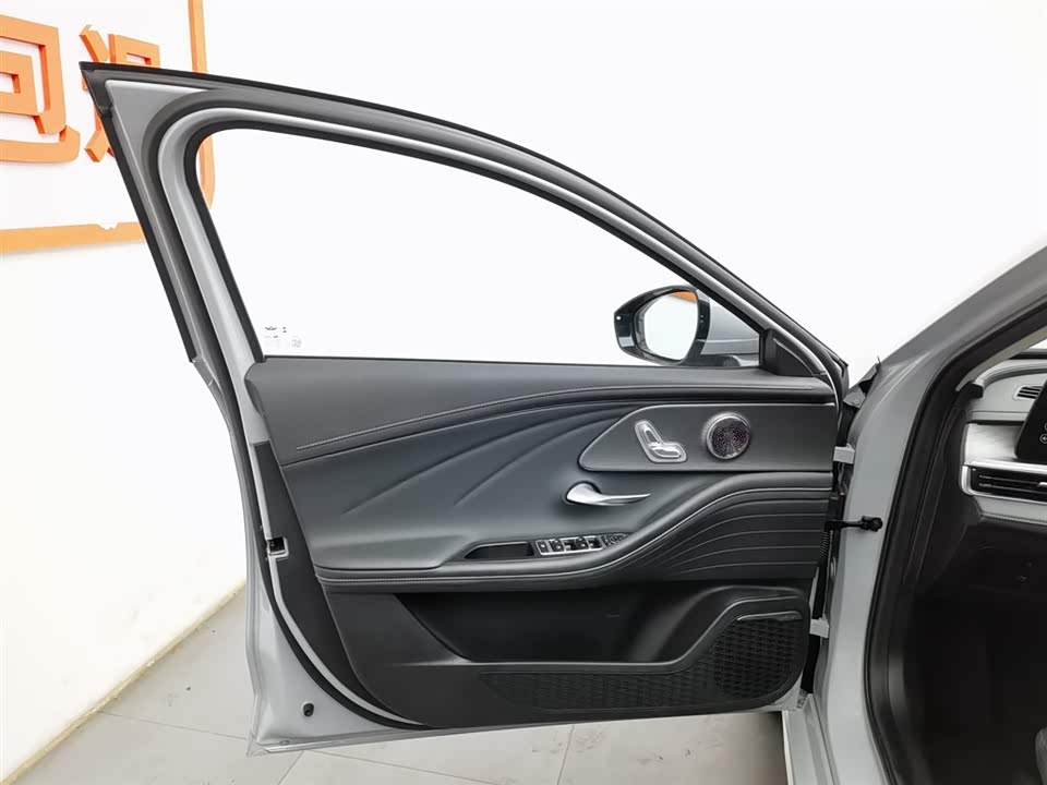 Chery Fulwin Fengyun A8