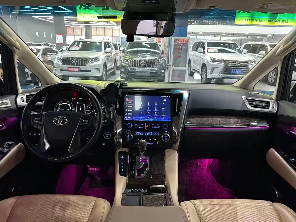 Toyota Elfa Toyota Elfa