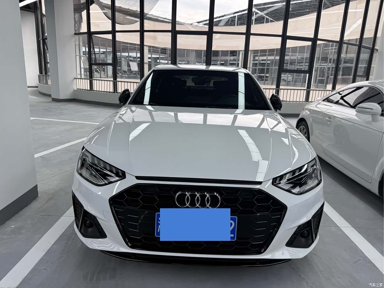 Audi A4L, 2022 2